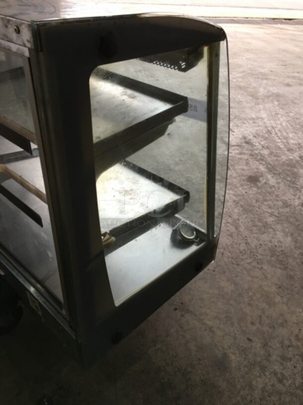 Vendo Commercial Countertop Food Warming Display Case! Glass All Around Showcase Style! All Stainless Steel! Serial 1331771! 115V 1Phase! - Image 4 of 11