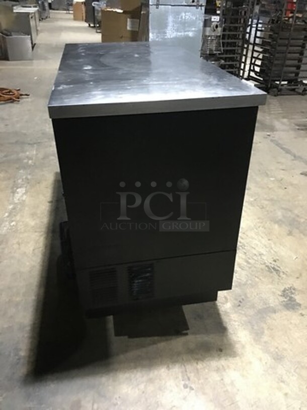 True Commercial Refrigerated 2 Door Bar Back! With Poly Coated Racks! Model TBB2 Serial 13336531! 115V 1Phase! - Image 4 of 9