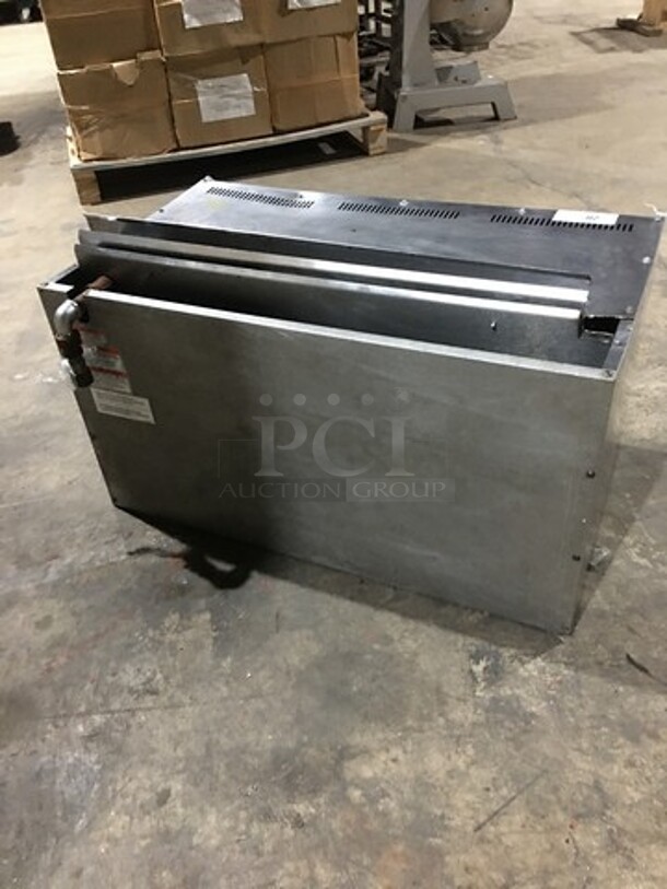 Vulcan Commercial Natural Gas Powered Range Mount 36" Cheese Melter! All Stainless Steel! Model VCM3614 Serial 650102700! - Image 4 of 9