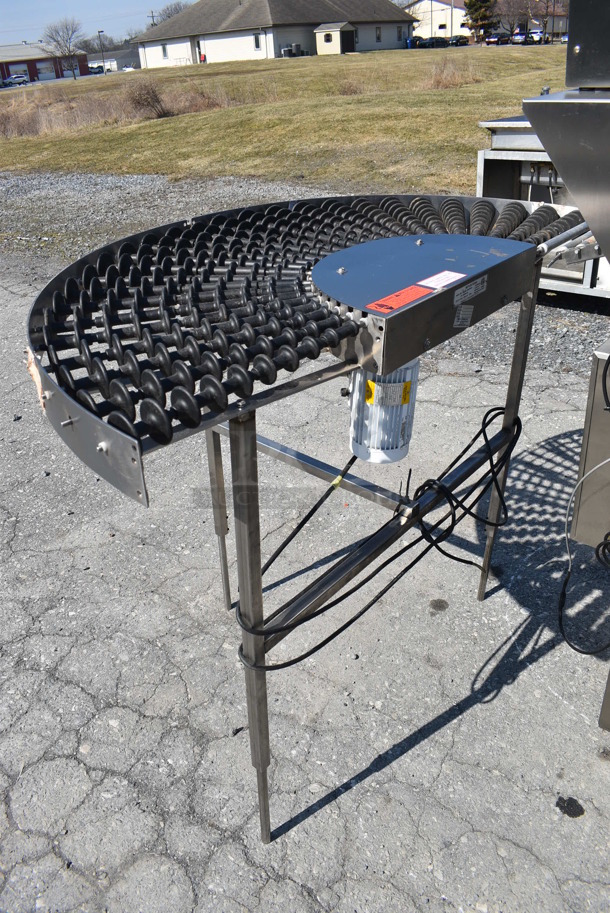 MARVELOUS! 12' Mettler Toledo Model 0647 Solo Max Commercial Floor Style Scale w/ Model 8270 Stainless Steel Labeler and Model 0925 Stainless Steel Conveyor. 115 Volts, 1 Phase. 140x52x69 - Image 5 of 12