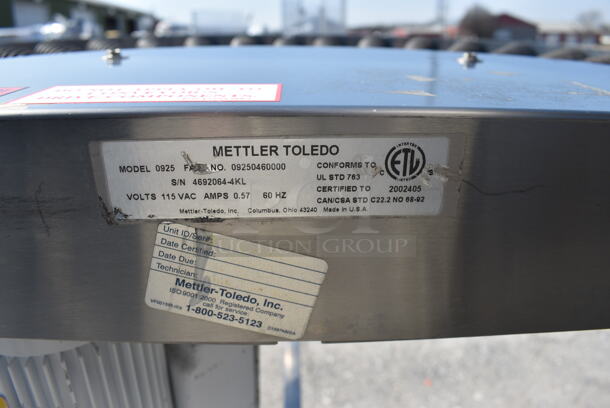 MARVELOUS! 12' Mettler Toledo Model 0647 Solo Max Commercial Floor Style Scale w/ Model 8270 Stainless Steel Labeler and Model 0925 Stainless Steel Conveyor. 115 Volts, 1 Phase. 140x52x69 - Image 12 of 12