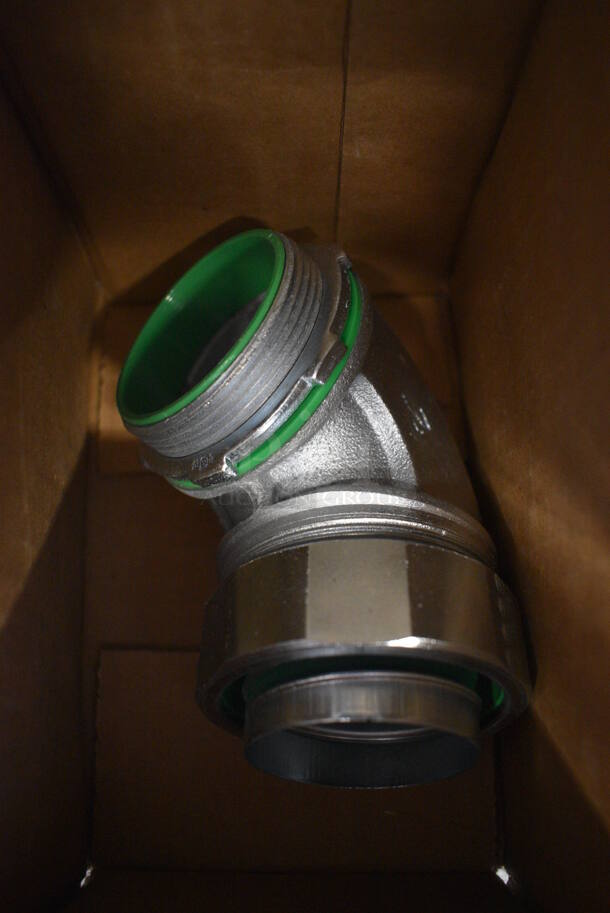 ALL ONE MONEY! Lot of BRAND NEW IN BOX! Steel Electric 90 Degree Liquidtight Connector w/ Insulated Throat For Lt Flex Metallic Conduit. 3x5x4 - Image 1 of 4