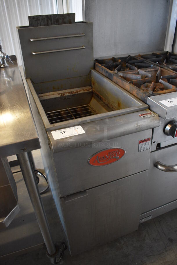 NICE! 2018 Avantco Model FF300-N Stainless Steel Commercial Floor Style Natural Gas Powered Deep Fat Fryer. 90,000 BTU. 15.5x30x46 - Image 3 of 8