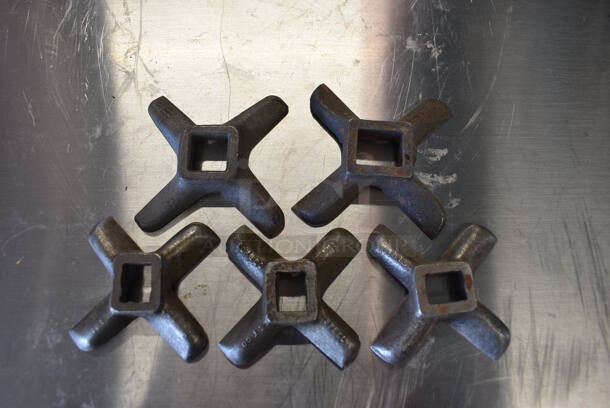 5 Metal Meat Grinder Knives. 3x3x0.5. 5 Times Your Bid! - Image 1 of 4