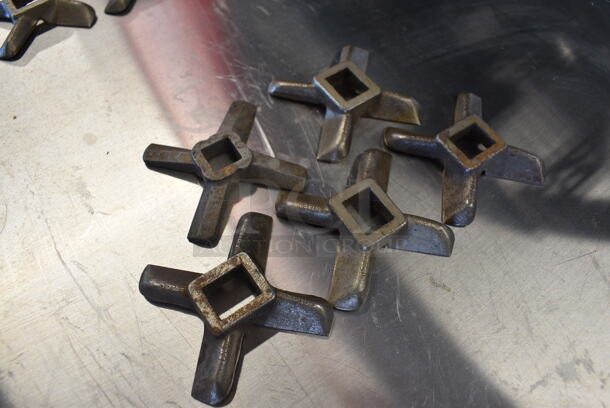 5 Metal Meat Grinder Knives. 3x3x0.5. 5 Times Your Bid! - Image 2 of 5