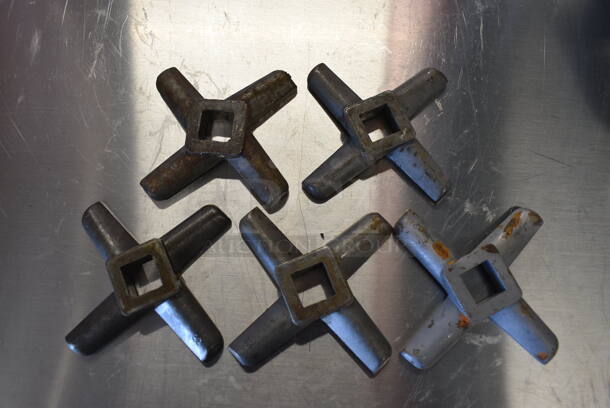5 Metal Meat Grinder Knives. 3.5x3.5x0.5. 5 Times Your Bid! - Image 1 of 5