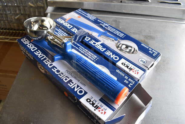 2 BRAND NEW IN BOX! Winco Stainless Steel Scoops. 9". 2 Times Your Bid! - Image 2 of 4