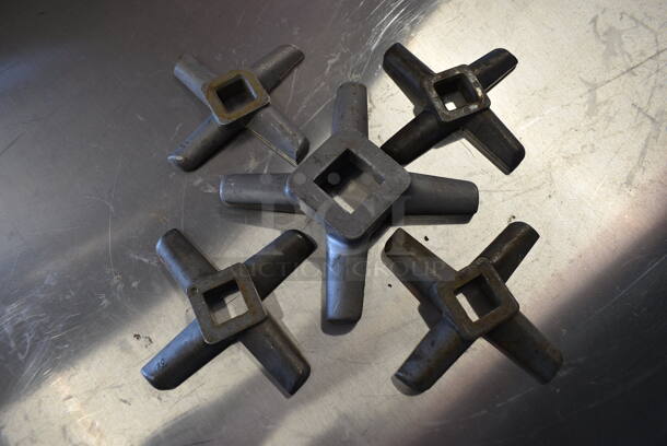 5 Metal Meat Grinder Knives. 3.5x3.5x0.5, 4.5x4.5x0.5. 5 Times Your Bid!