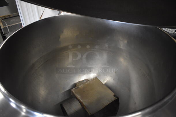 STUNNING! Groen Model AH/1-60 Stainless Steel Commercial Natural Gas Powered Floor Style 60 Gallon Steam Kettle. 145,000 BTU. 40x40x54 - Image 4 of 12