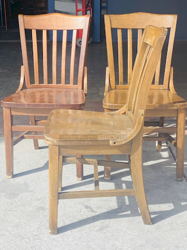 BEAUTIFUL! Solid Wood Vertical Slat Chairs with Rounded Back. 

17x16x35

3x Your Bid

Some Chairs are slightly darker than others.  - Image 6 of 7