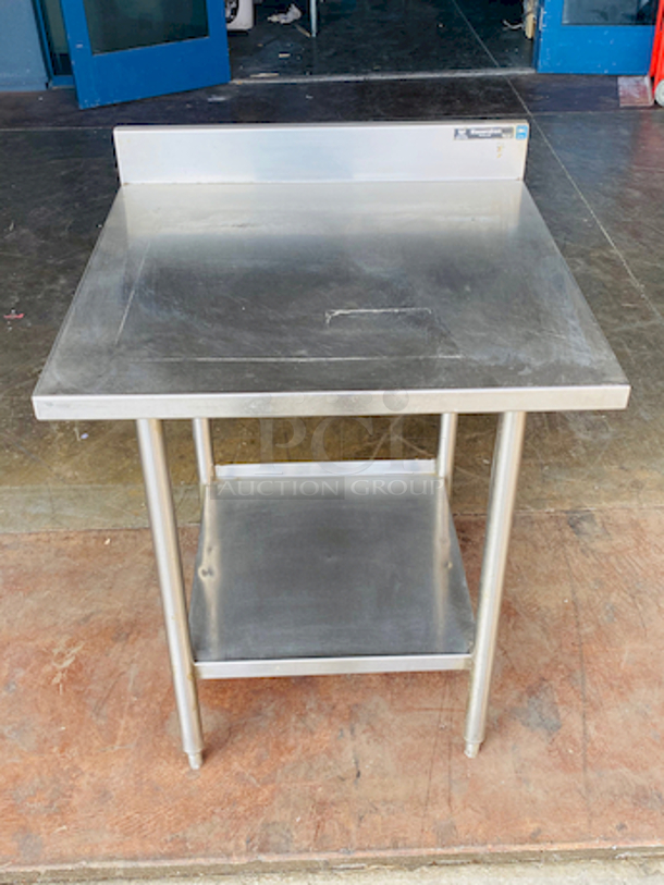 BEAUTIFUL! Wasserstrom 30x30 Stainless Steel Table with 4" Backsplash and Under Shelf. 

30x30x40 - Image 1 of 6