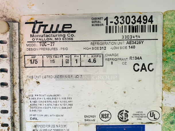SWEET! True TUC-27 27" W Undercounter Refrigerator w/ (1) Section & (1) Right Hinge Door, 115v.

Tested. Turns on and gets down to temperature. 

27-1⁄2 in. W x 30 in. D x 36 in. H
2 A, 1⁄6 HP
115 V/60 Hz/1 ph, 7-ft. cord with a NEMA 5-15P plug

Damage to the interior of the door. - Image 10 of 10