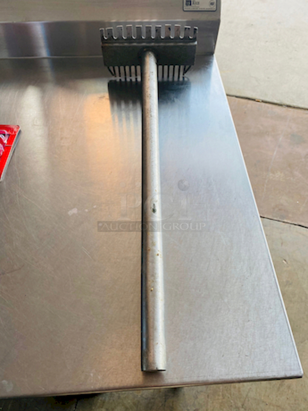 NICE! Stainless Steel Grill Cleaner.

25x8