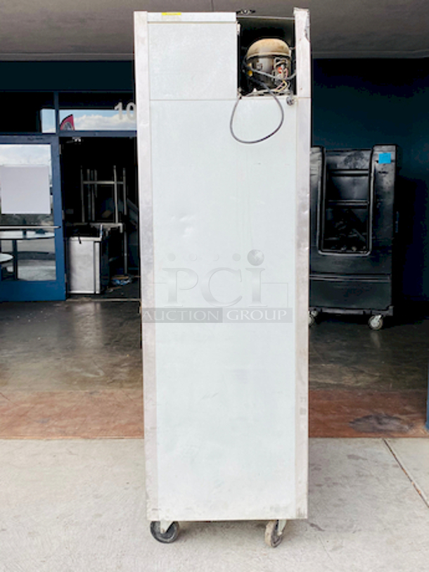 SWEET! Beverage-Air HFP1-1S Horizon Series 26" Solid Door Reach-In Freezer on Commercial Casters. Tested. Turns On. GETS FREEZING! 

Overall Dimensions:
Width: 26"
Depth: 33 3/4"
Height: 85"
Capacity: 21.06 cubic feet

115v, 1ph, 60hz

 - Image 3 of 6