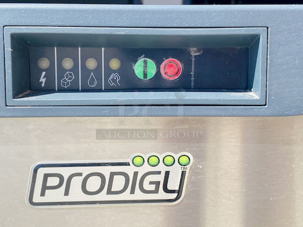 NUGGETS STYLE ICE! Scotsman N0922W-32B 1094 Lb Nugget Ice Machine - Water Cooled, Prodigy Series Ice Maker. removed From Raising Cane's Nugget style ice Water-cooled, self-contained condenser Up to 1094 lb production/24 hours Stainless steel finish 208-230 volts, 60 Hz, 1-phase, 17.9 amps UL, NSF, CE 22.9” x 24” x 27”	 - Image 7 of 10