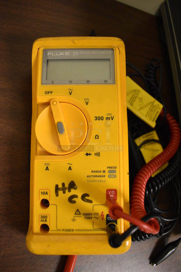 Fluke 23 Series II Multimeter. 6.5x7x2 - Image 3 of 4