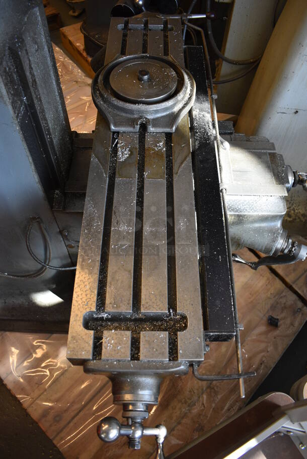 SWEET! Bridgeport Metal Commercial Floor Style Milling Machine. 59x65x82 (Midtown 1: Room 122) - Image 4 of 11