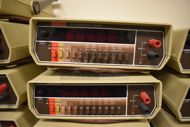 7 Keithley 177 Microvolt DMM Voltmeter. 9x11x3. 7 Times Your Bid! (Midtown 2: Room 105) - Image 5 of 7