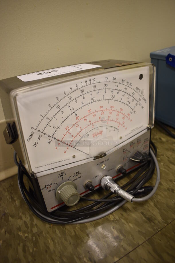 Model 850 Metal Electronic Volt-Ohmmeter. 7.5x3.5x6.5. (Midtown 2: Room 105) - Image 3 of 6
