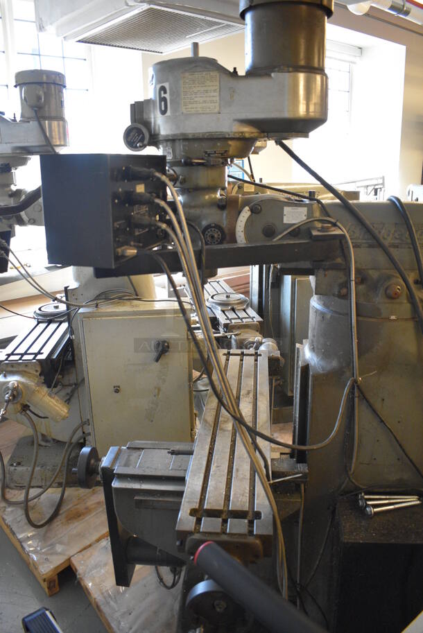 SWEET! Bridgeport Series I 2 HP Metal Commercial Floor Style Milling Machine. 200/400 Volts, 3 Phase. 59x65x82 (Midtown 1: Room 122) - Image 7 of 12