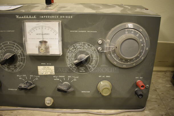 Heathkit Impedance Bridge Metal Microamperes Meter. 16.5x6.5x8. (Midtown 2: Room 105) - Image 4 of 6