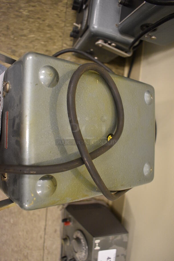 2 General Radio Variac Autotransformer. 7x5x9. 2 Times Your Bid! (Midtown 2: Room 105) - Image 6 of 6