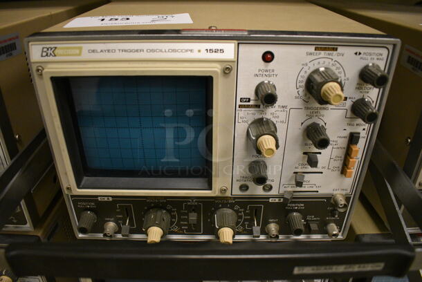 2 BK Precision Metal Units; Model 1525 Delayed Trigger Oscilloscope and Model 1535A 35MHz Oscilloscope. 110-120/220-240 Volts. 11x16x8. 2 Times Your Bid! (Midtown 2: Room 105) - Image 4 of 6