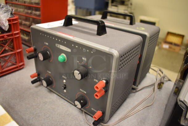 2 Heathkit Electronic Switch. 9.5x5x8.5. 2 Times Your Bid! (Midtown 2: Room 105) - Image 2 of 6
