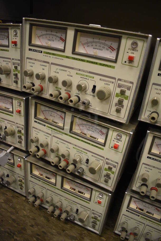 3 Leader Model LPS-151 DC Tracking Power Supply. 8.5x13x6. 3 Times Your Bid! (Midtown 2: Room 105) - Image 2 of 3