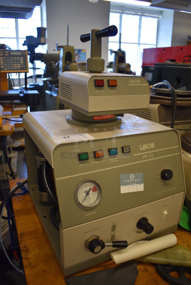 NICE! Leco PR-32 Model 805-600 Metal Commercial Countertop Automatic Pneumatic Metallographic Sample Mounting Press. 115 Volts, 1 Phase. 20x16x26 (Midtown 1: Room 122) - Image 2 of 7