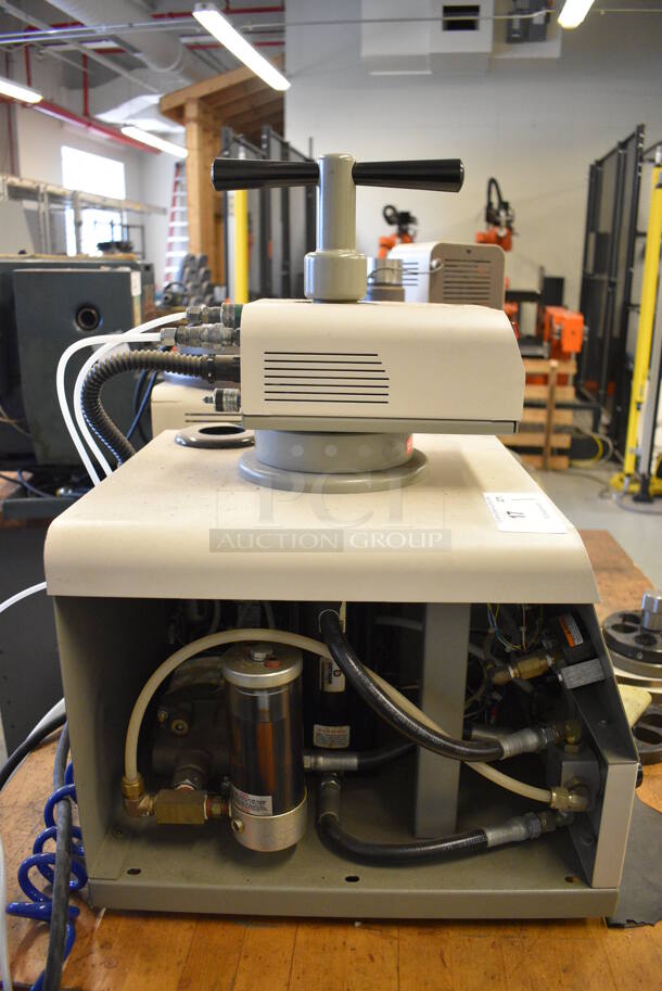 NICE! Leco PR-32 Model 805-600 Metal Commercial Countertop Automatic Pneumatic Metallographic Sample Mounting Press. 115 Volts, 1 Phase. 20x16x26 (Midtown 1: Room 122) - Image 3 of 7