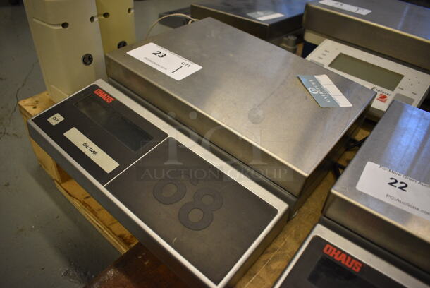 Ohaus Model IP12KS Explorer Pro Metal Commercial Countertop Scale. 13x14.5x35 (Midtown 1: Room 122) - Image 2 of 5