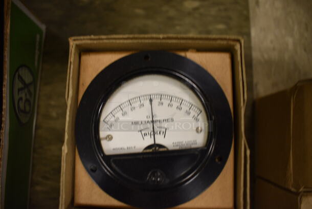 5 Triplett Milliamperes Meter. 3.5x3.5x25. 5 Times Your Bid! (Midtown 2: Room 105) - Image 2 of 3