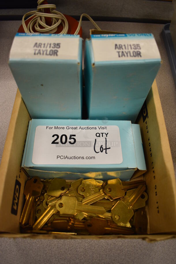 ALL ONE MONEY! Lot of Various Keys! (Midtown 2: Room 105) - Image 1 of 4