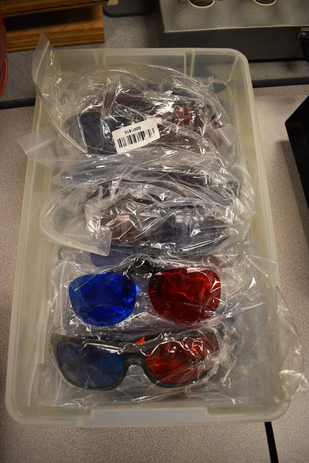 ALL ONE MONEY! Lot of 8 3D Glasses! (Midtown 2: Room 105)