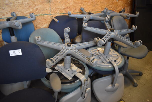 17 Various Office Chairs on Casters. Includes 27x22x36. 17 Times Your Bid! (Midtown 1: Room 122) - Image 3 of 4