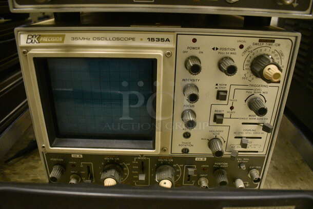 2 BK Precision 1535A 35 MHz Oscilloscope. 12x16x8. 2 Times Your Bid! (Midtown 2: Room 105) - Image 3 of 6