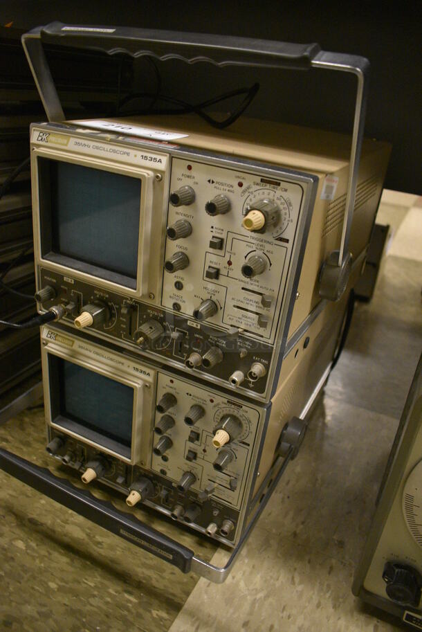 2 BK Precision 1535A 35 MHz Oscilloscope. 12x16x8. 2 Times Your Bid! (Midtown 2: Room 105) - Image 4 of 6