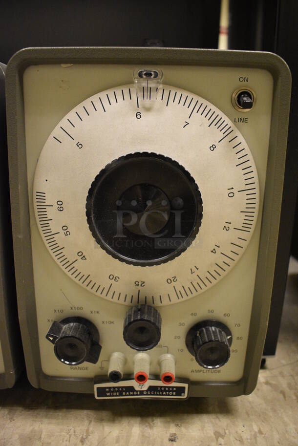2 Model 200CD Metal Wide Range Oscillator. 115-230 Volts, 1 Phase. 7x13x12. 2 Times Your Bid! (Midtown 2: Room 105) - Image 3 of 5