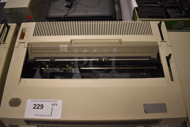IBM Countertop Typewriter. 20.5x18.5x6.5. (Midtown 2: Room 105) - Image 5 of 5