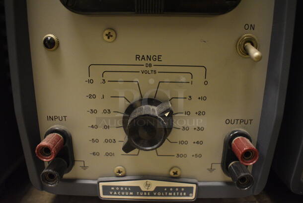 2 General Radio Model 400D Metal Vacuum Tube Voltmeter. 7x11x11. 2 Times Your Bid! (Midtown 2: Room 105) - Image 4 of 5