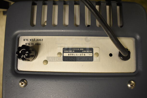 2 General Radio Model 400D Metal Vacuum Tube Voltmeter. 7x11x11. 2 Times Your Bid! (Midtown 2: Room 105) - Image 5 of 5