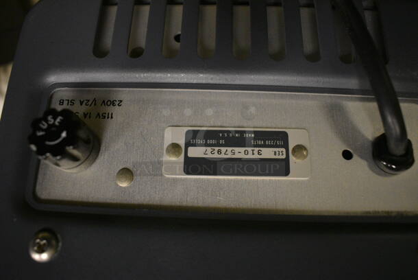 2 General Radio Model 400D Metal Vacuum Tube Voltmeter. 7x11x11. 2 Times Your Bid! (Midtown 2: Room 105) - Image 5 of 5