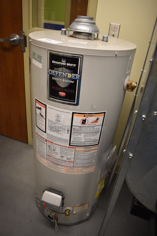 Bradford White Model MI403S6FBN Metal Floor Style Natural Gas Powered Automatic Storage Water Heater. 40,000 BTU. 22x22x50. Unit Will Be Unhooked and Removed Before Pick Up Day. (Midtown 2: Room 130) - Image 3 of 7