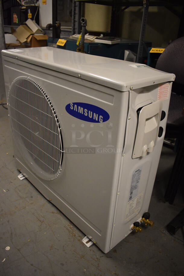 Samsung Model UCH2800C Metal Split Type Heater. Heat Pump Only - Does Not Come w/ Heat Fan. 208/230 Volts, 1 Phase. 35x12x32. (Midtown 2: Room 130) - Image 2 of 6