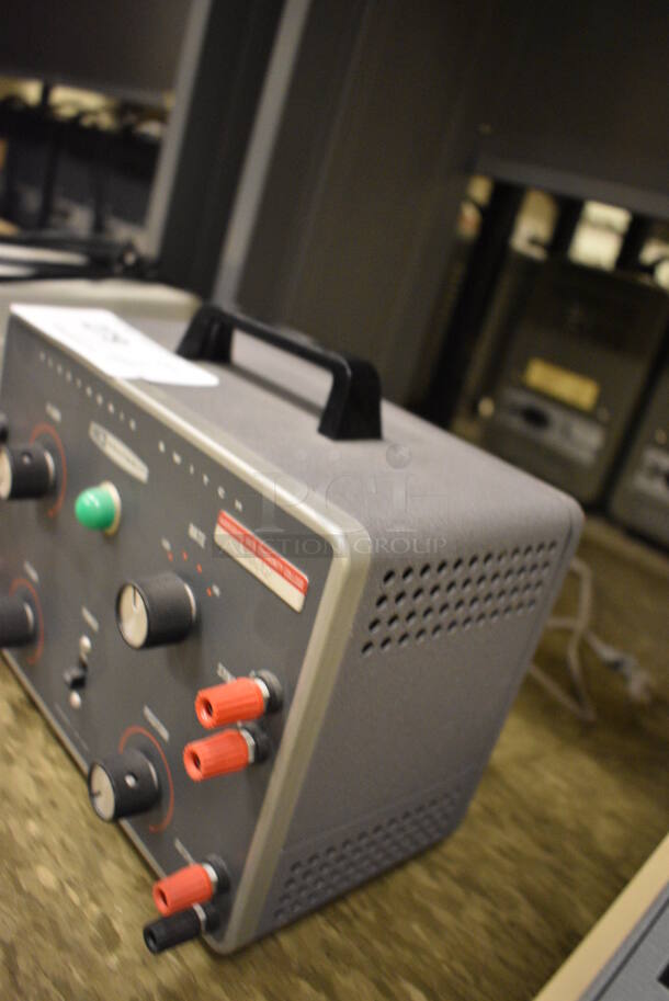 Heathkit Model ID-22 Electronic Switch. 9.5x5.5x7. (Midtown 2: Room 105) - Image 3 of 4