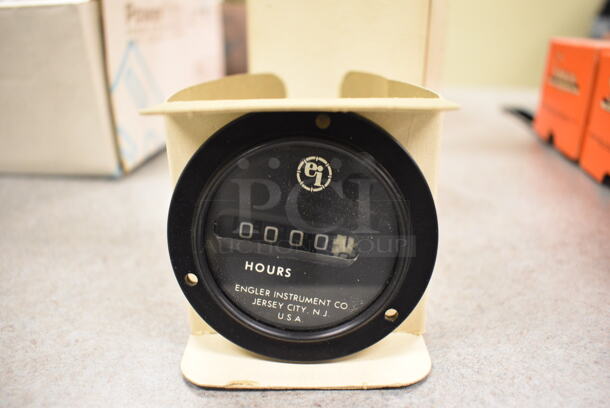 EI Engine Hour Meter. 3x3x3. (Midtown 2: Room 105) - Image 1 of 4