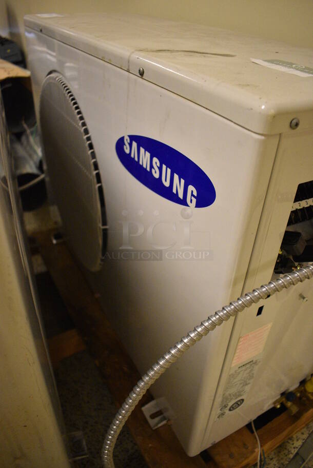 Samsung Model US18A6RC Metal Commercial Split Type Air Conditioner. Cooling Unit Only - Does Not Come w/ Fan Coil. 208/230 Volts, 1 Phase. 35x13x25. (Midtown 2: Hallway) - Image 2 of 5