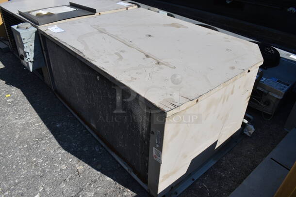 Heatcraft Metal Commercial Compressor for Walk In. 38x32x17 - Image 3 of 7