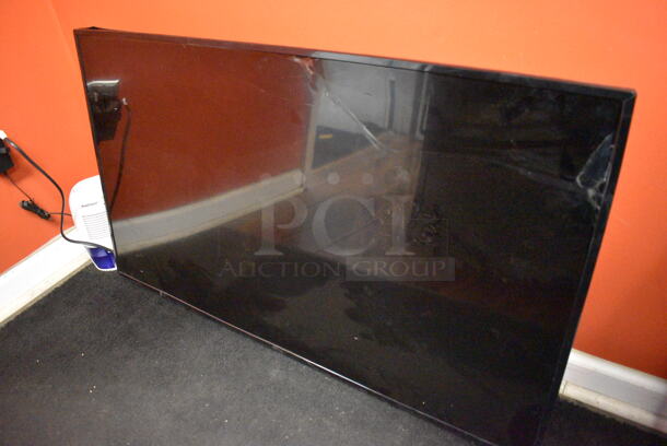 2017 Philips Model BDL4330QL 43" Television. Damage Shown In Pictures. Does Not Come w/ Power Cord. 100-240 Volts, 1 Phase. Buyer Must Pick Up - We Will Not Ship This Item. Tested and Powers On! - Image 4 of 12